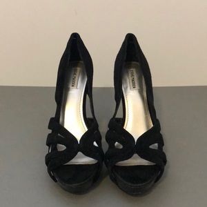 Steve Madden Black Platform Heels (Size 10)